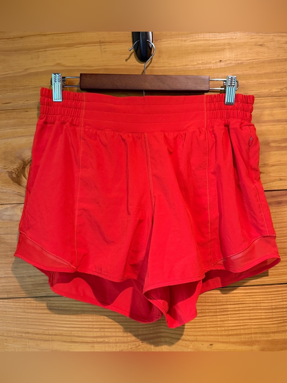 Lululemon Hotty Hot High Rise Lined Short 4" Red 10 W7ARIT Activewear Summer